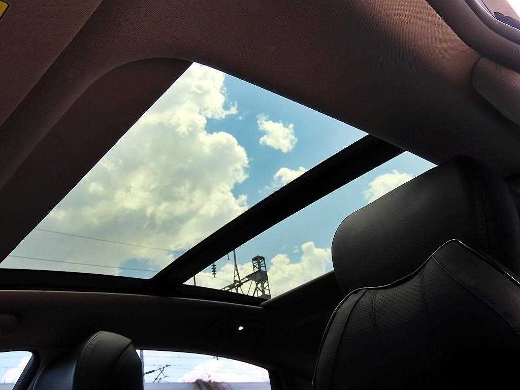 Genesis G80 - Vista 5