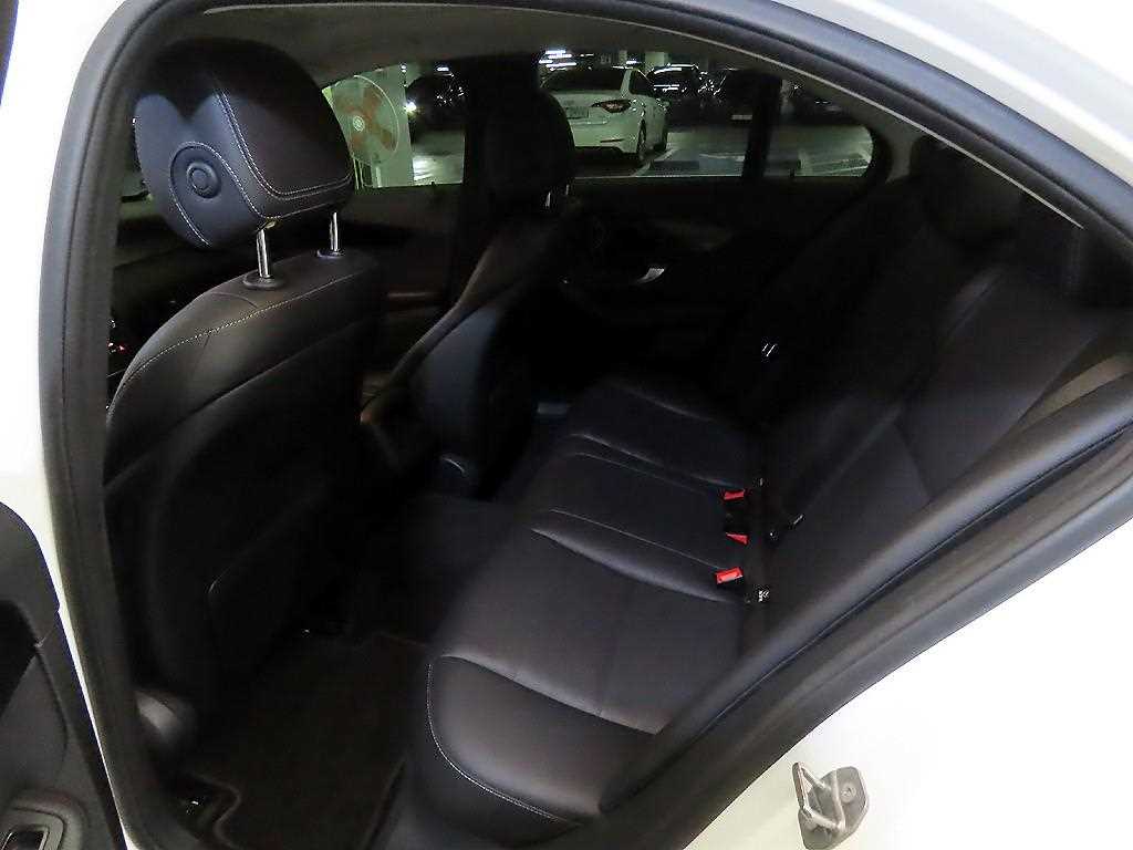 Mercedes Benz C Class - Vista 7