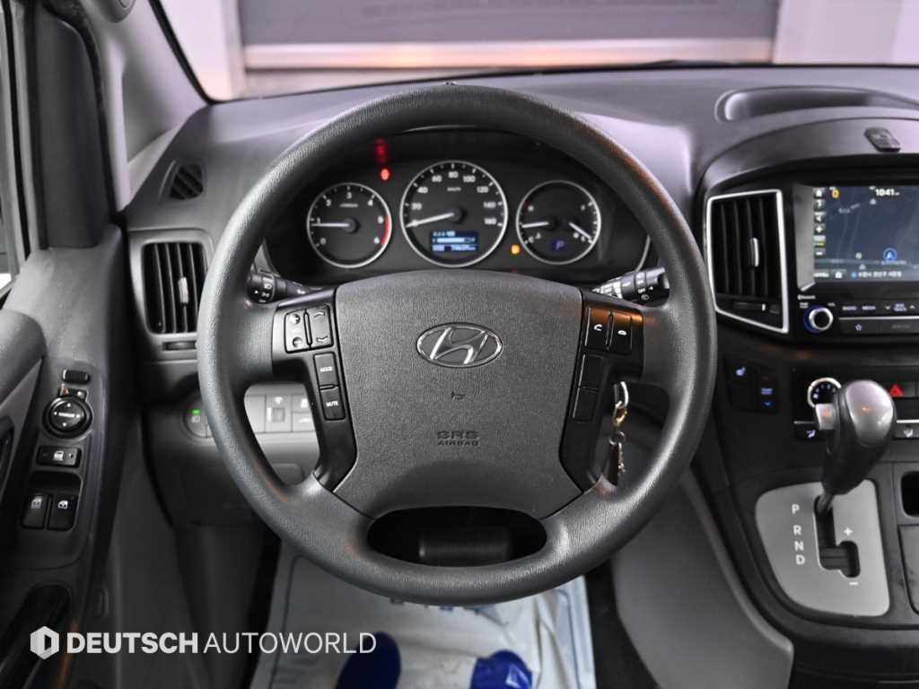 HYUNDAI Starex 2019 Blanco - Importación desde Corea - HF Imports Iquique - Foto 13