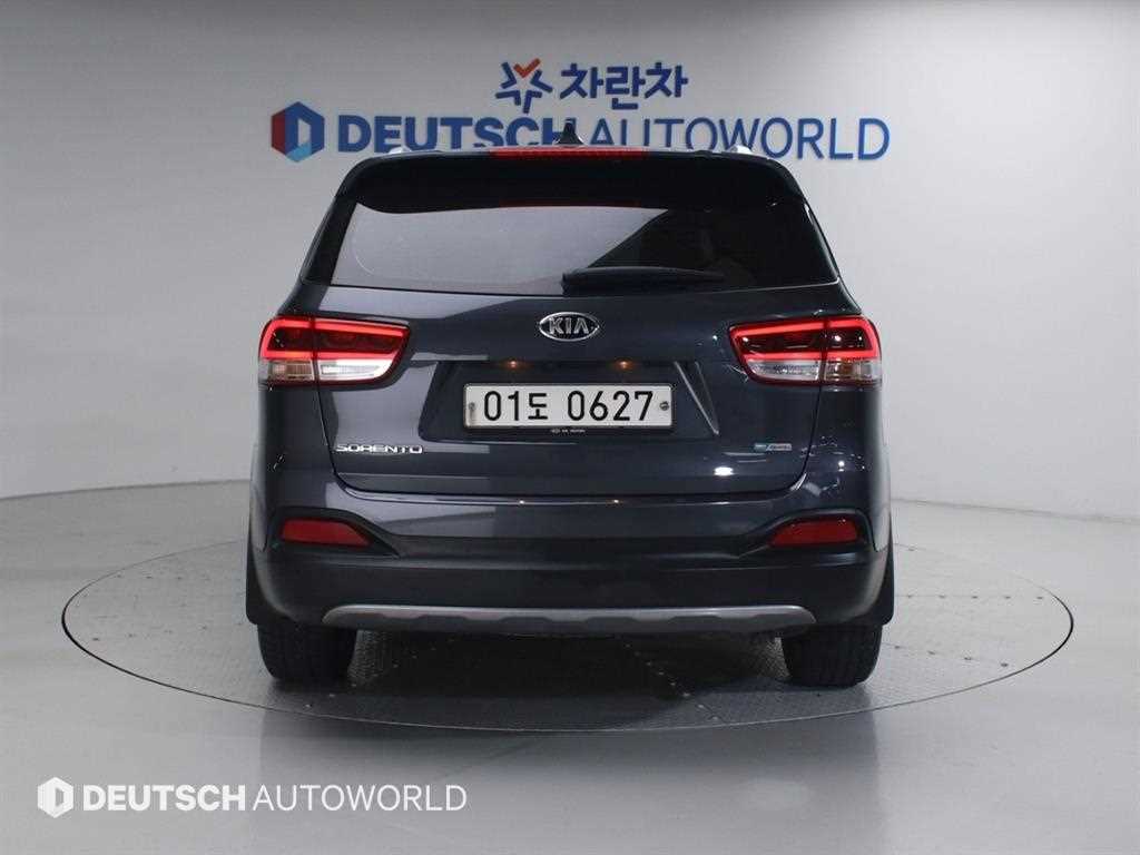 KIA Sorento - Vista 4