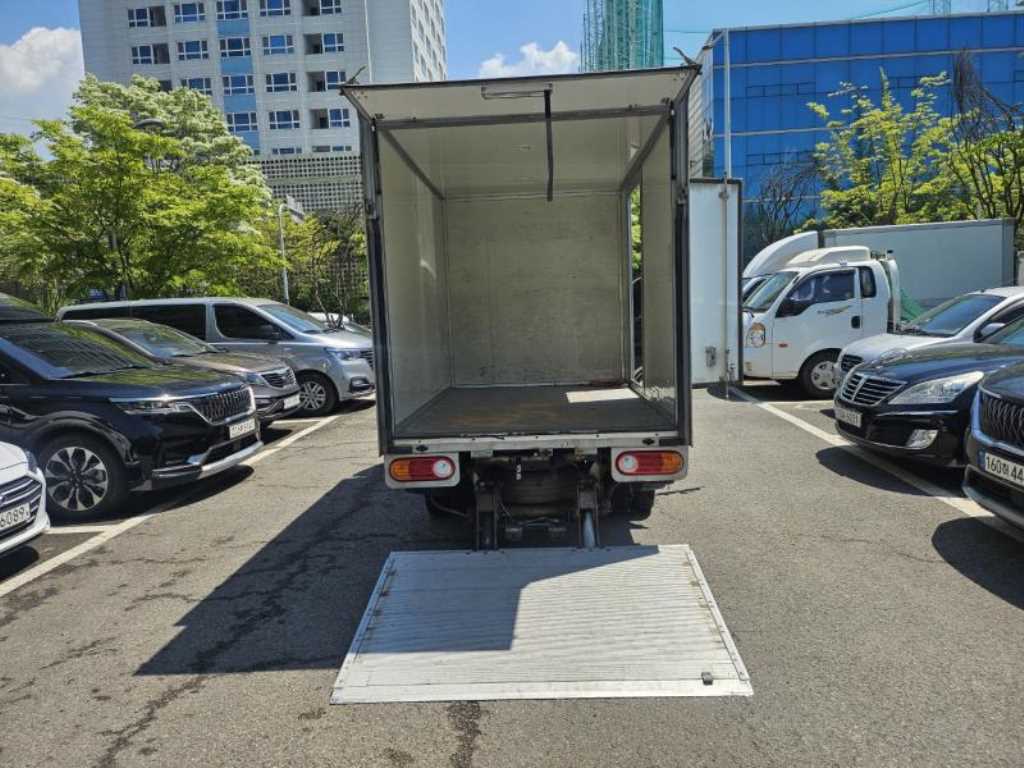 Small Truck tower_built-in tower - Vista 9