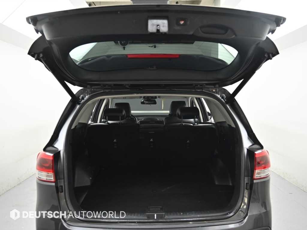 KIA Sorento 2016 Gris - Importación desde Corea - HF Imports Iquique - Foto 19