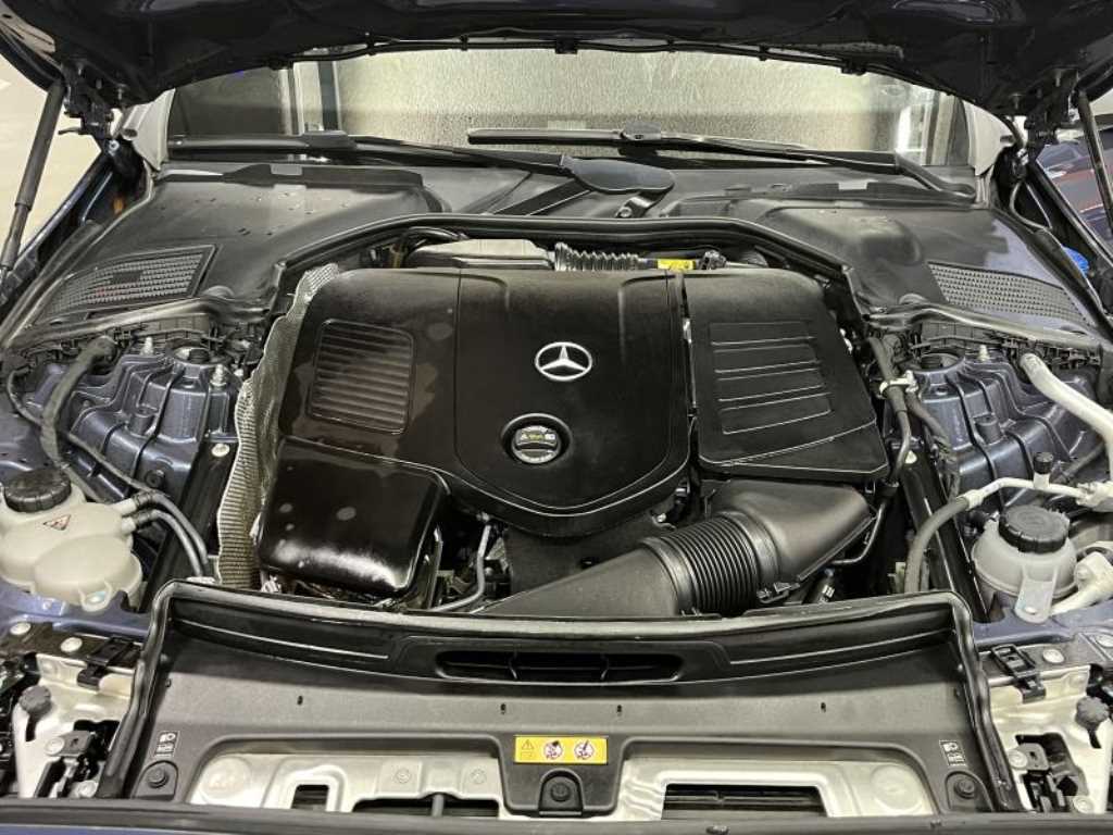 Mercedes Benz C Class 2024 Azul - Importación desde Corea - HF Imports Iquique - Foto 19