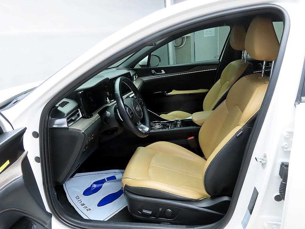 KIA K5 - Vista 5