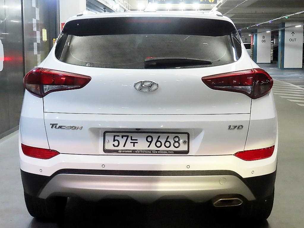 HYUNDAI Tucson - Vista 5