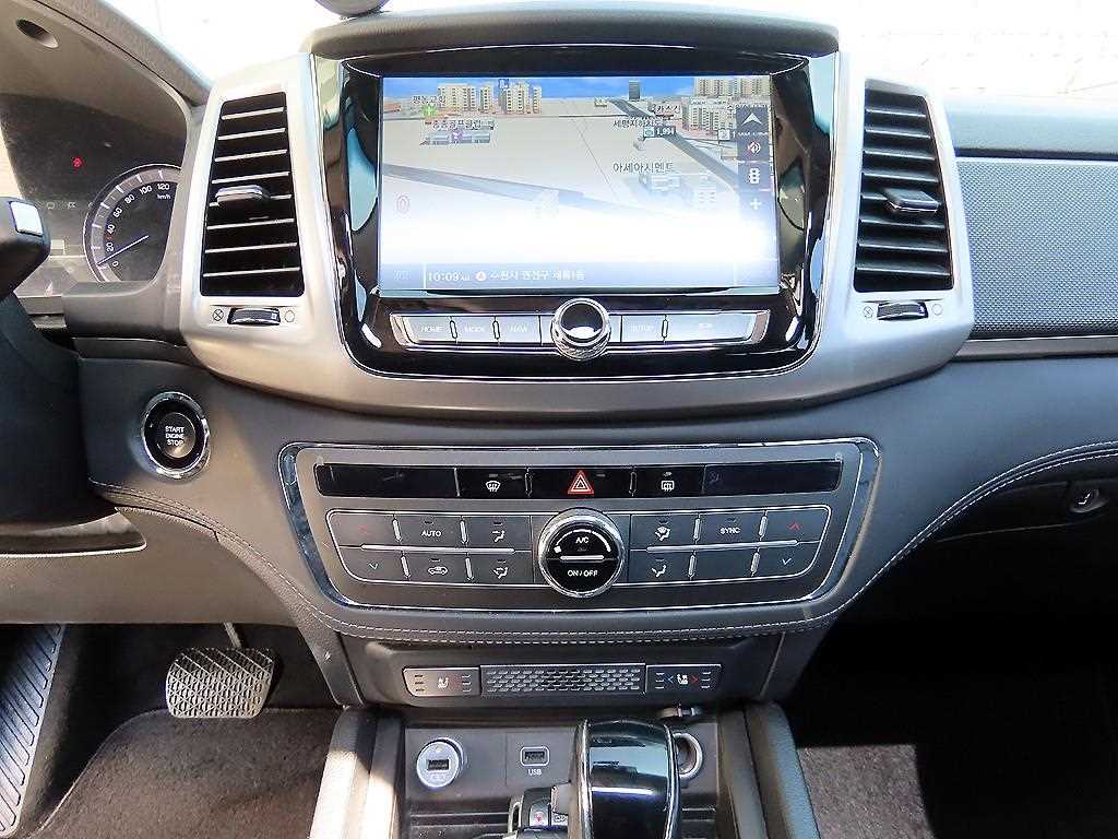 Ssangyong Rexton - Vista 12