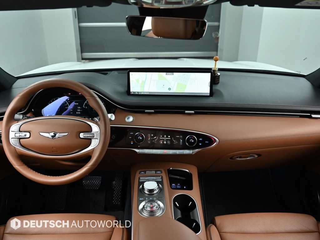 Genesis GV70 - Vista 8