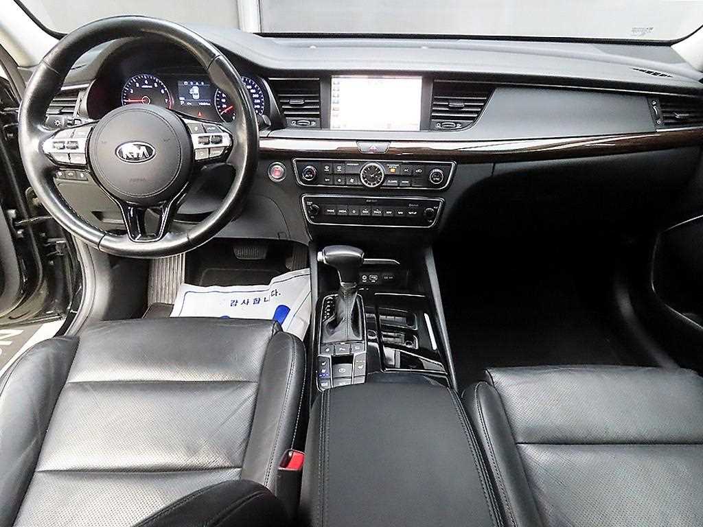 KIA K7 - Vista 7