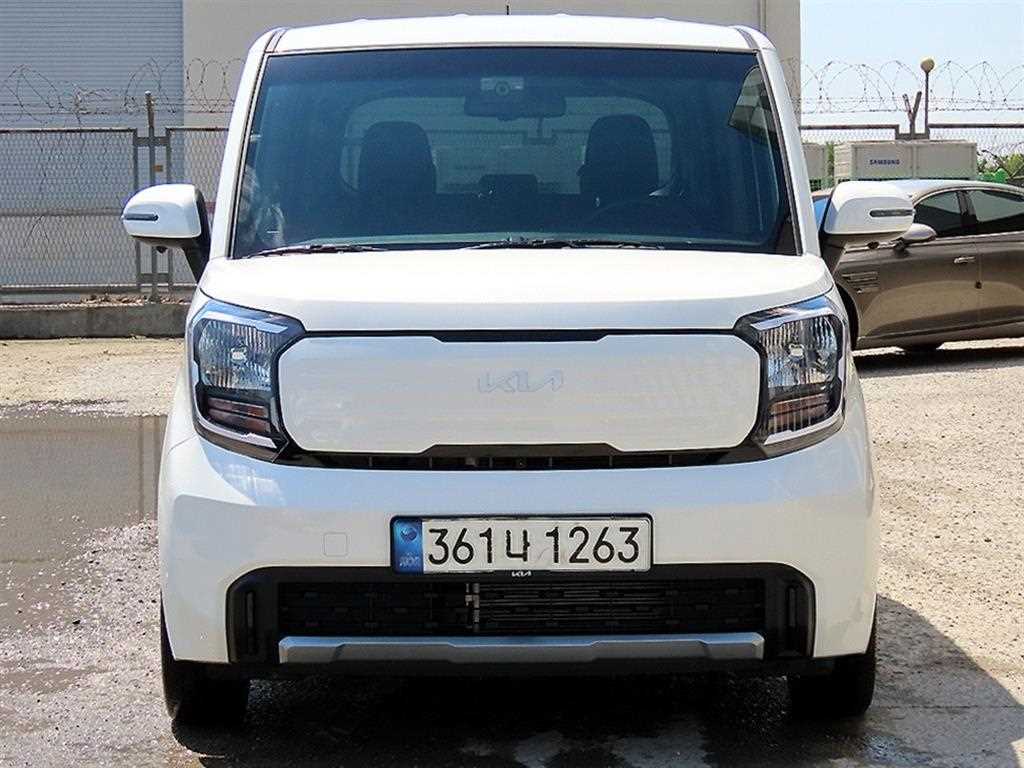 KIA Ray 2023 Blanco - Importación desde Corea - HF Imports Iquique - Foto 1