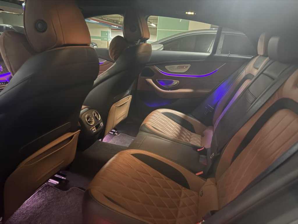 Mercedes Benz AMG GT - Vista 9
