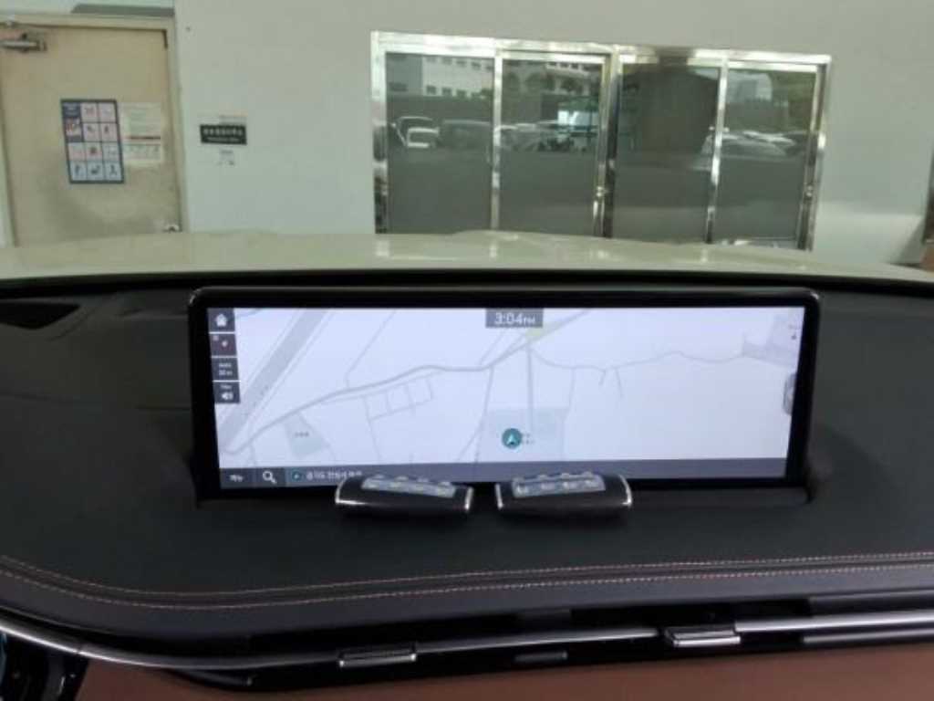 Genesis GV70 - Vista 5