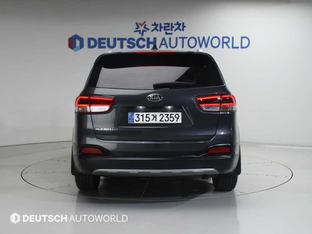 KIA Sorento - Vista 4
