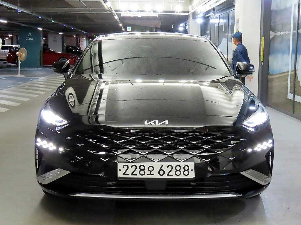 KIA K8 - Vista 2