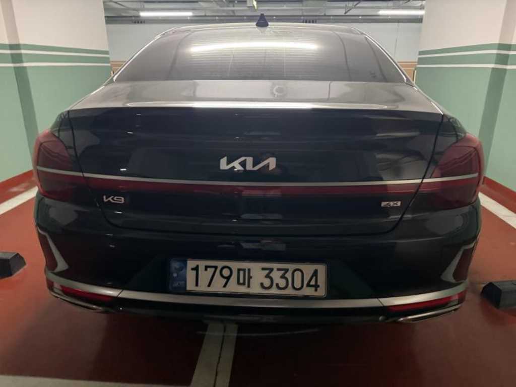 KIA K9 - Vista 4