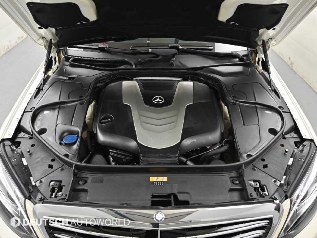 Mercedes Benz S Class - Vista 6