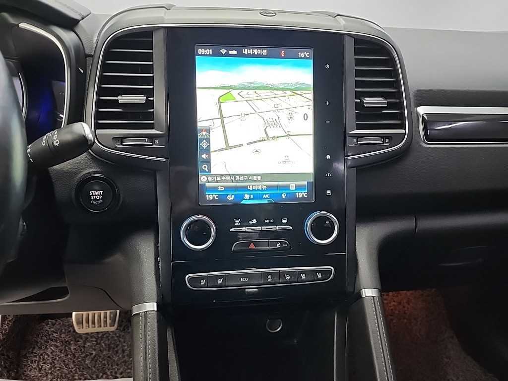 SAMSUNG QM6 - Vista 10