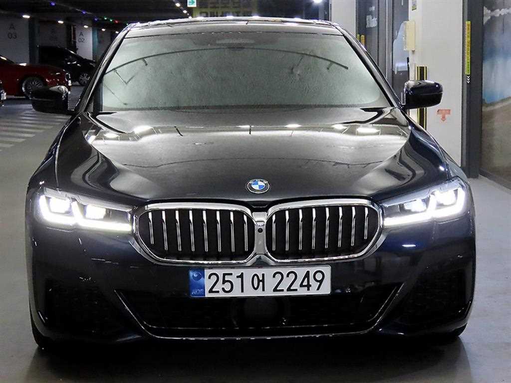 BMW 5 Series - Vista 2