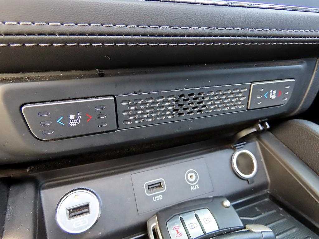 Ssangyong Rexton 2019 Negro - Importación desde Corea - HF Imports Iquique - Foto 13