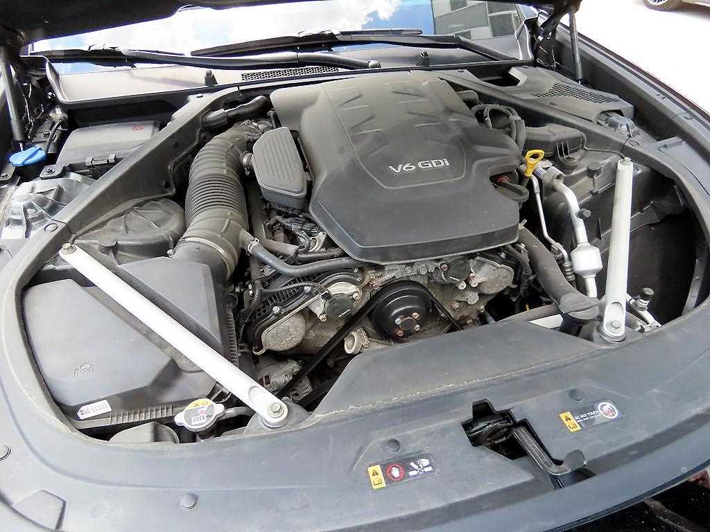 KIA K9 - Vista 2