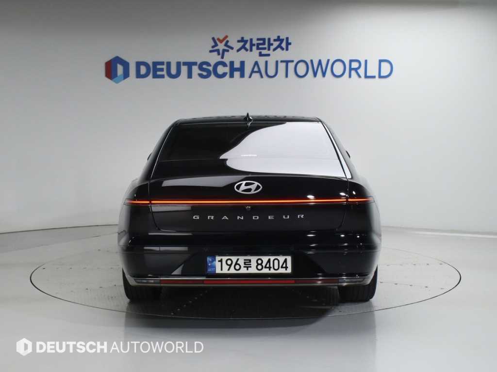 HYUNDAI Grandeur - Vista 4
