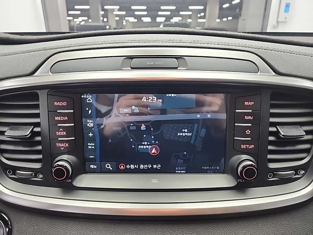 KIA Sorento 2018 Plateado - Importación desde Corea - HF Imports Iquique - Foto 15