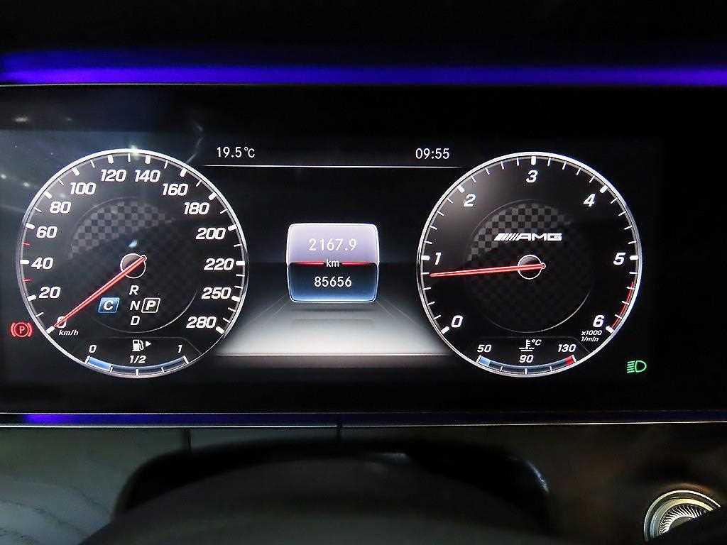 Mercedes Benz E class - Vista 9