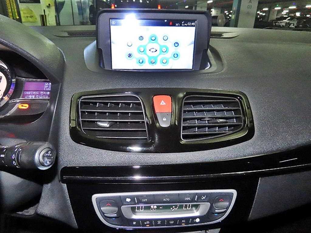 SAMSUNG SM3 - Vista 11
