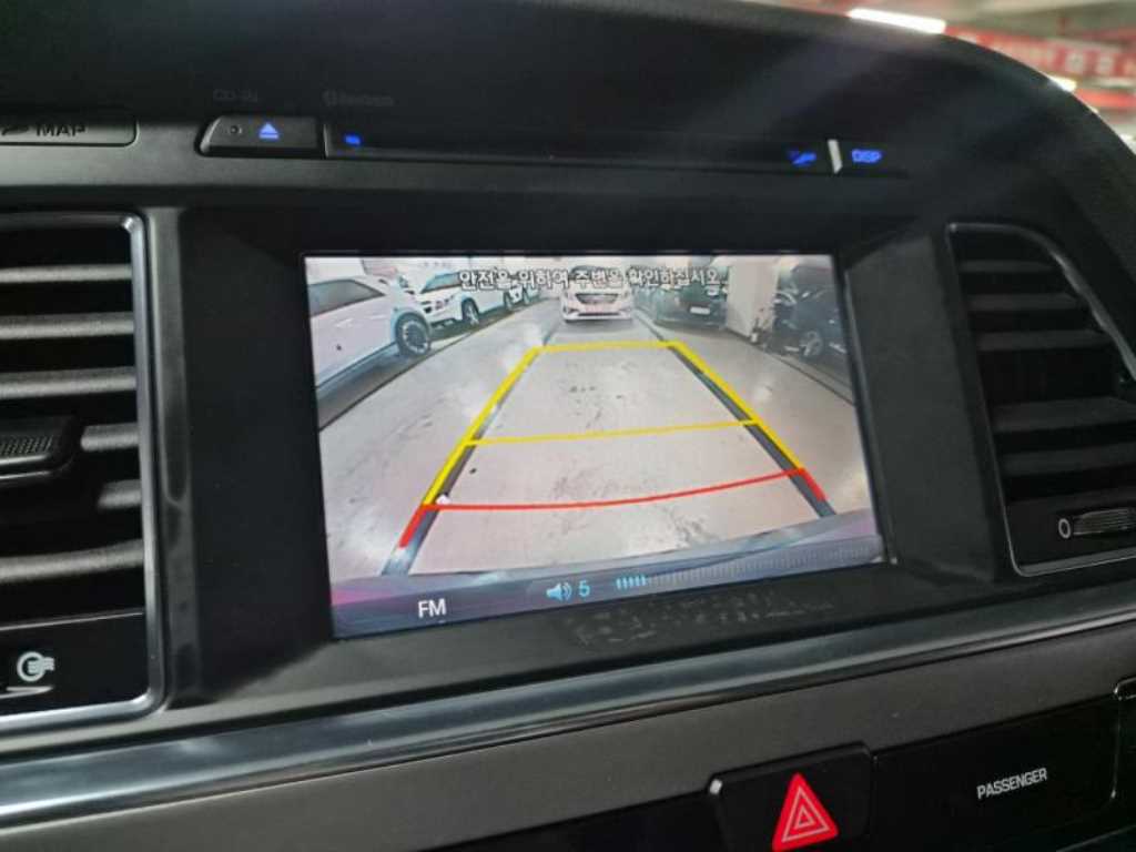 HYUNDAI Sonata - Vista 9