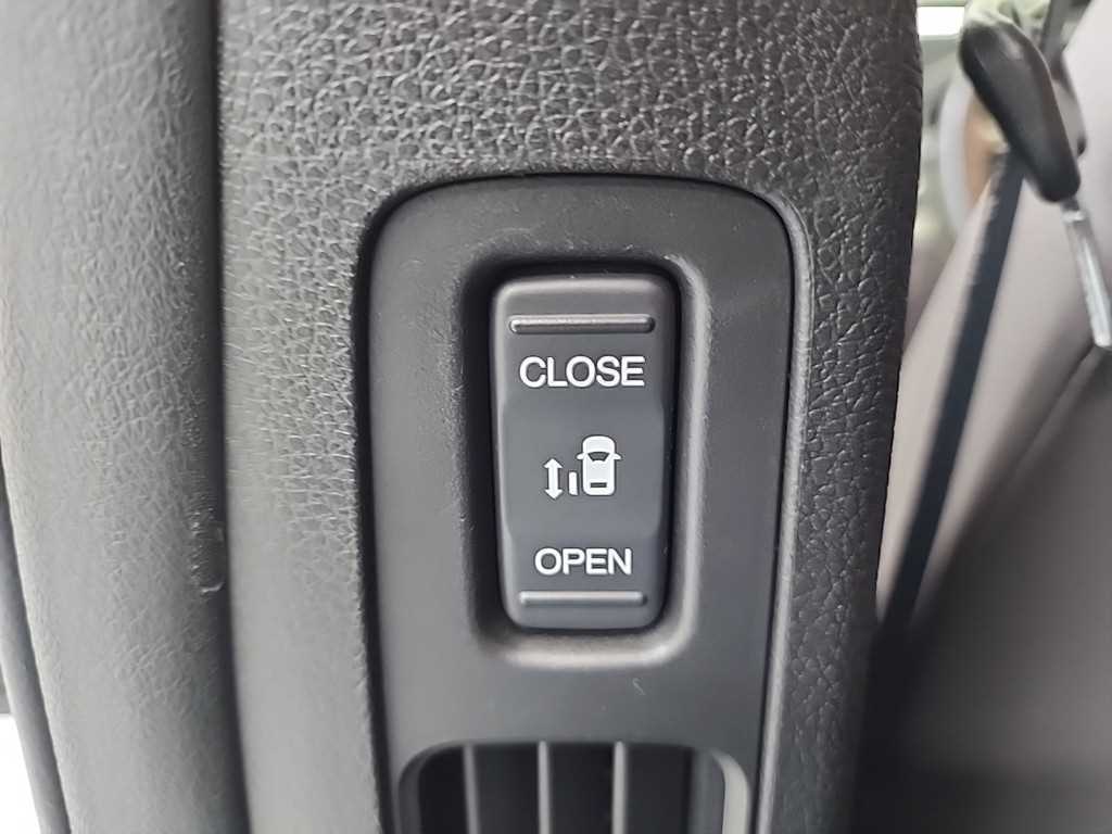 Honda Odyssey 2020 Negro - Importación desde Corea - HF Imports Iquique - Foto 14
