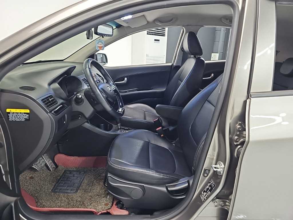 KIA Morning - Vista 11