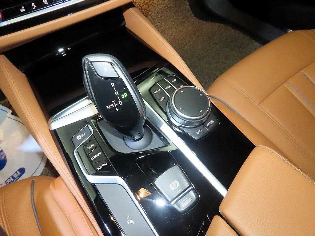 BMW 5 Series - Vista 12