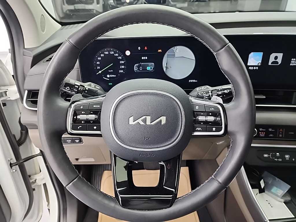 KIA Carnival - Vista 9