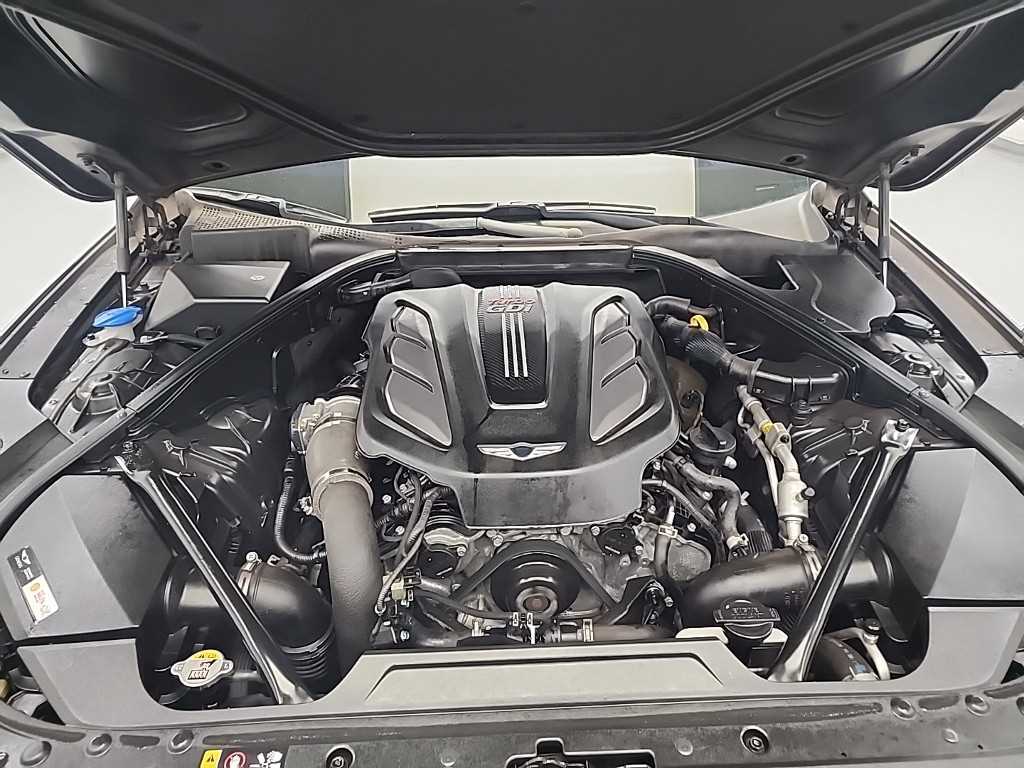 Genesis G80 - Vista 6