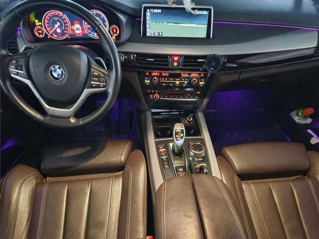 BMW X5 - Vista 6
