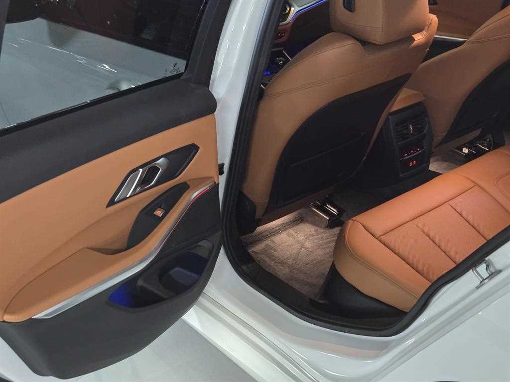 BMW 3 series 2022 Blanco - Importación desde Corea - HF Imports Iquique - Foto 13