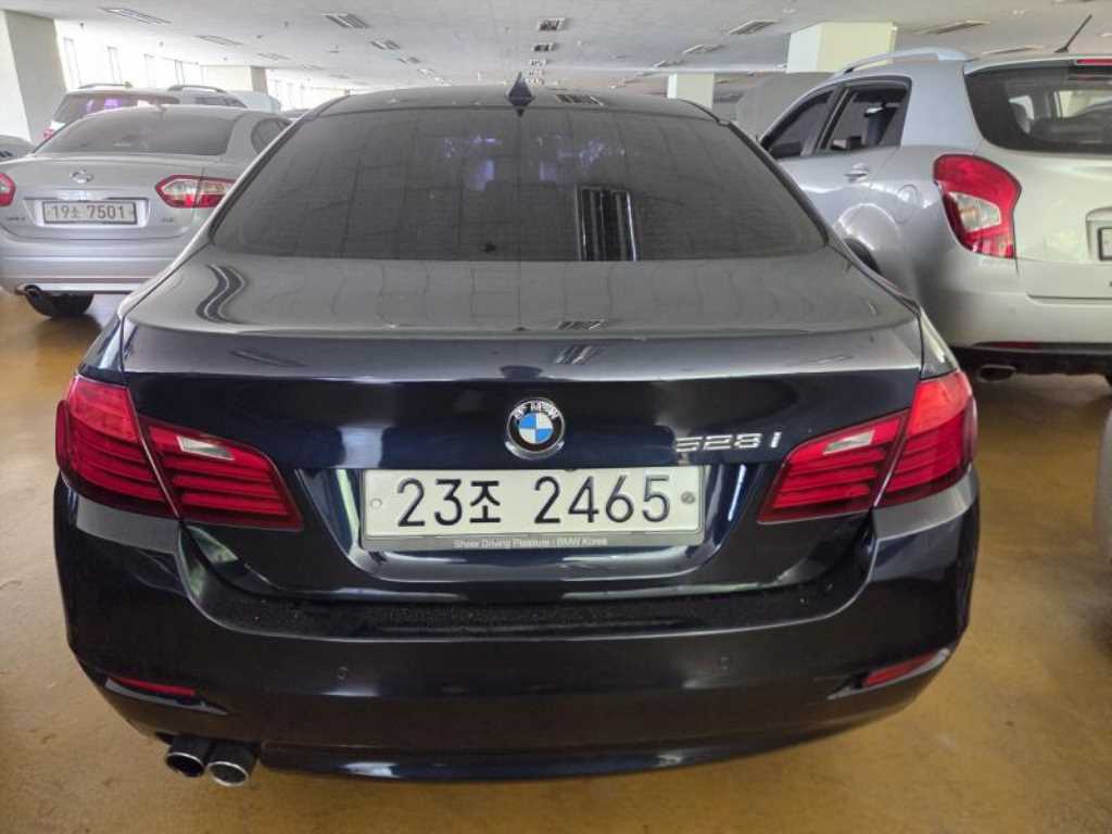 BMW 5 Series - Vista 3