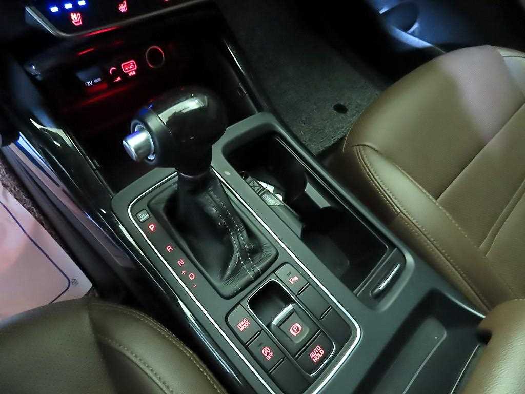 KIA Sorento - Vista 12