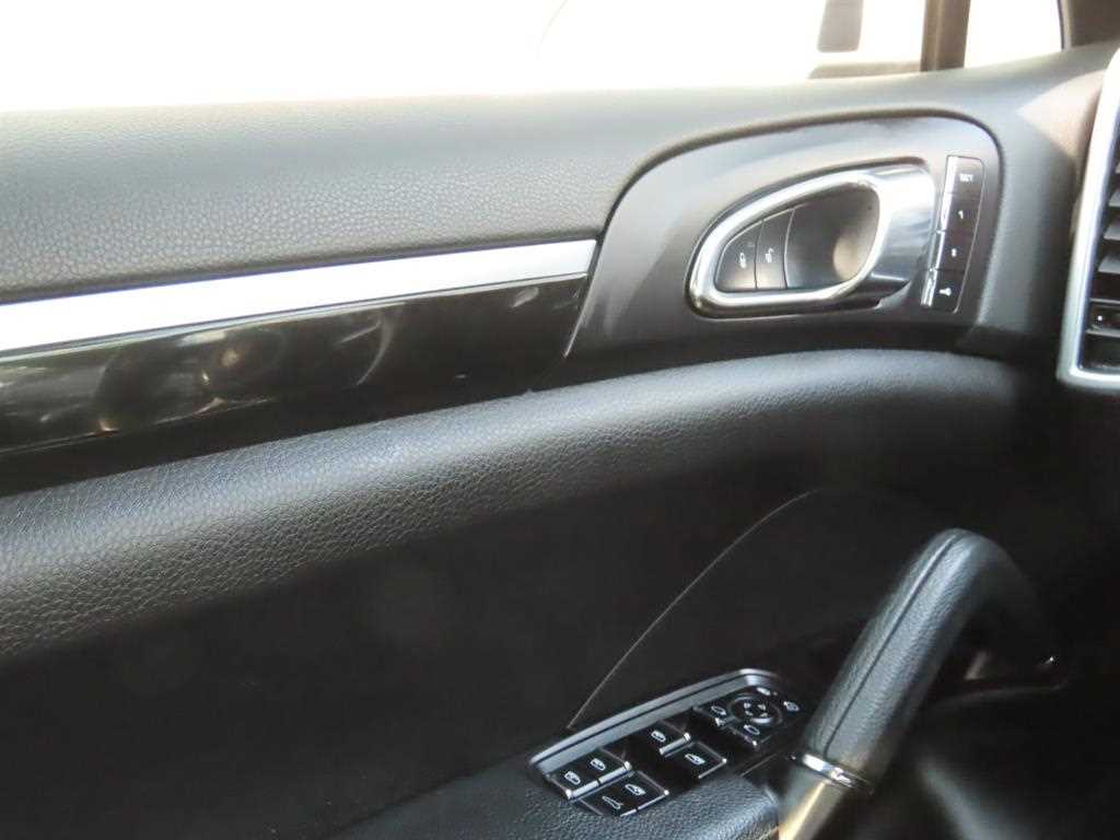 Porsche Cayenne 2017 Blanco - Importación desde Corea - HF Imports Iquique - Foto 13