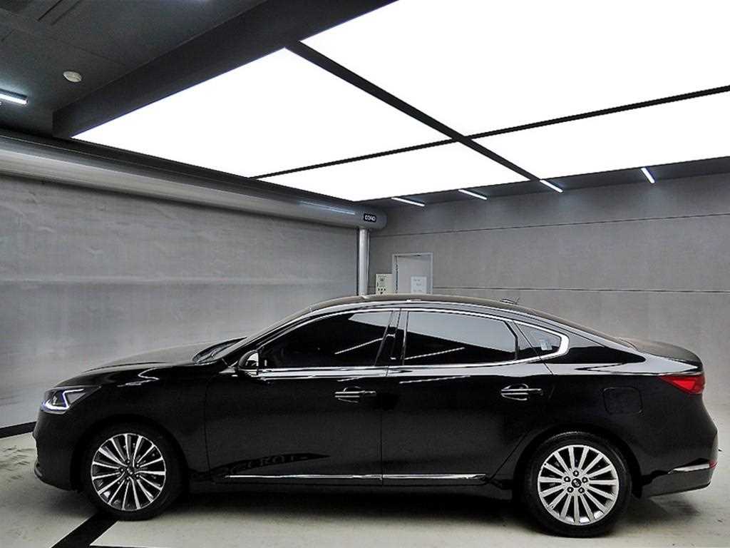 KIA K7 - Vista 4
