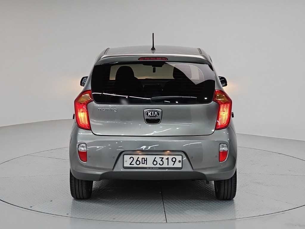 KIA Morning - Vista 3