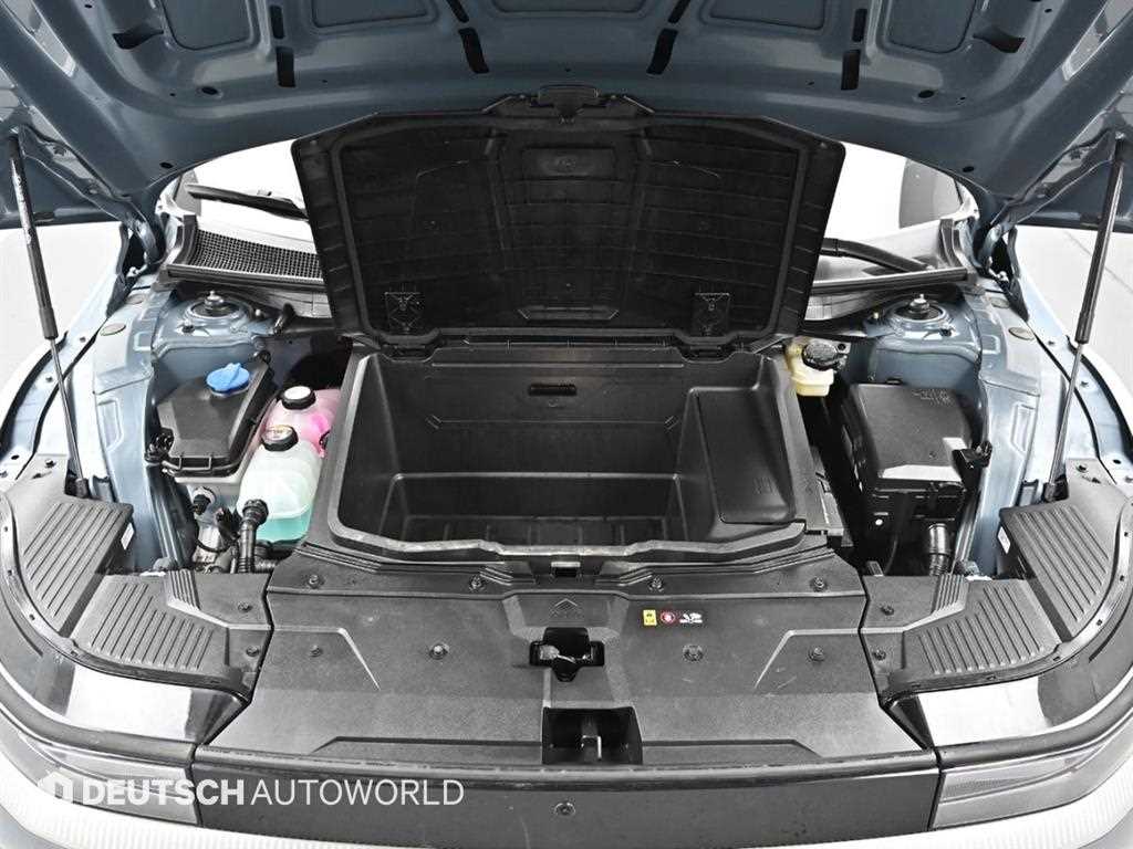 HYUNDAI Ioniq 5 - Vista 6