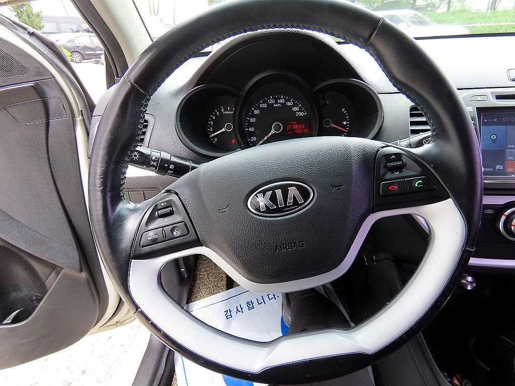 KIA Morning - Vista 8