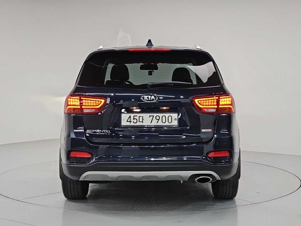 KIA Sorento - Vista 3