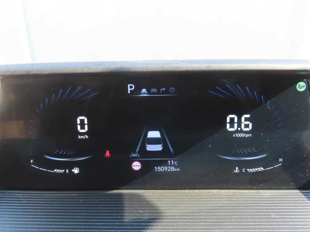 HYUNDAI Staria - Vista 9