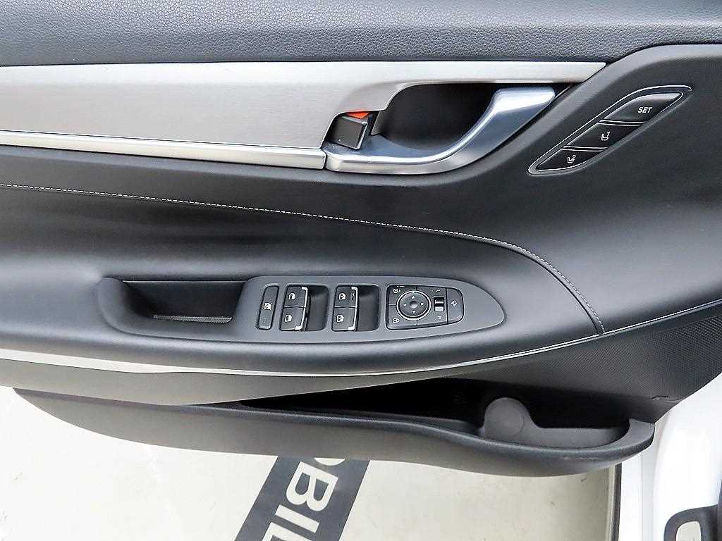 HYUNDAI Grandeur - Vista 11