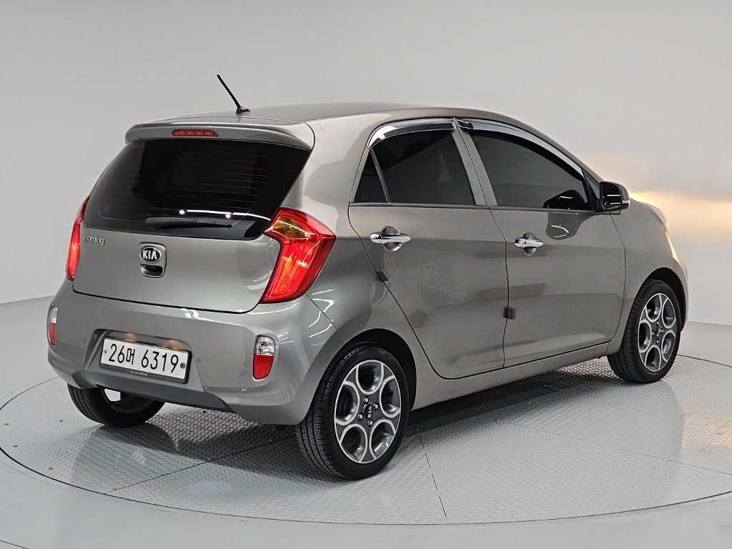 KIA Morning - Vista 4