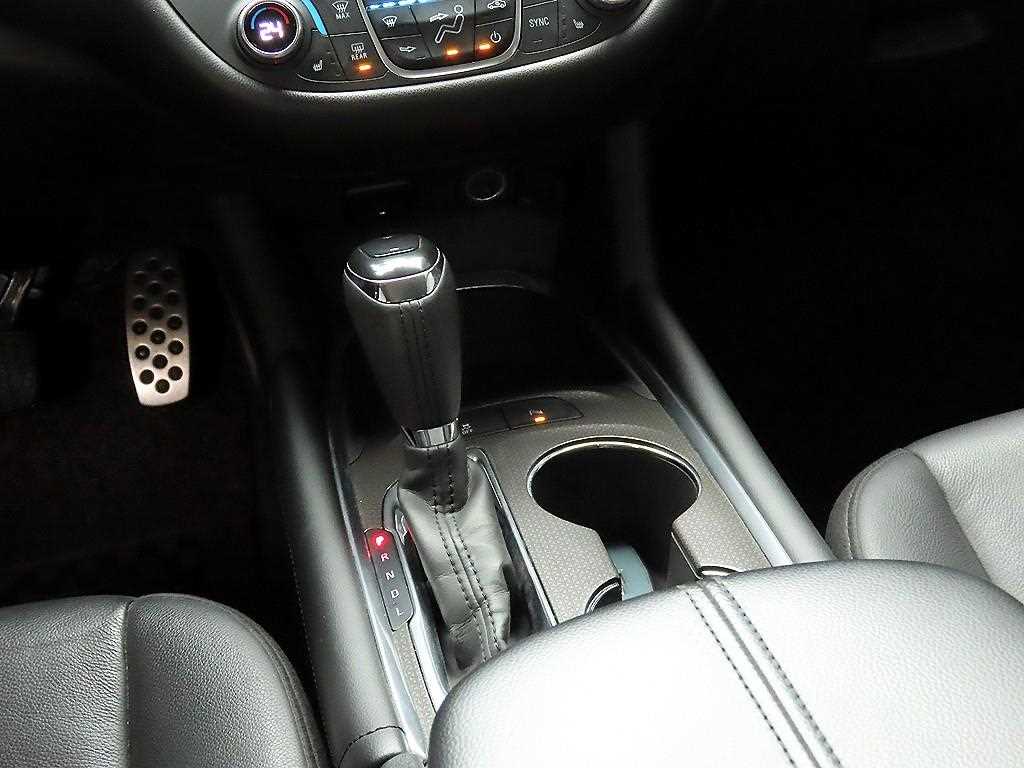 Chevrolet Malibu - Vista 10