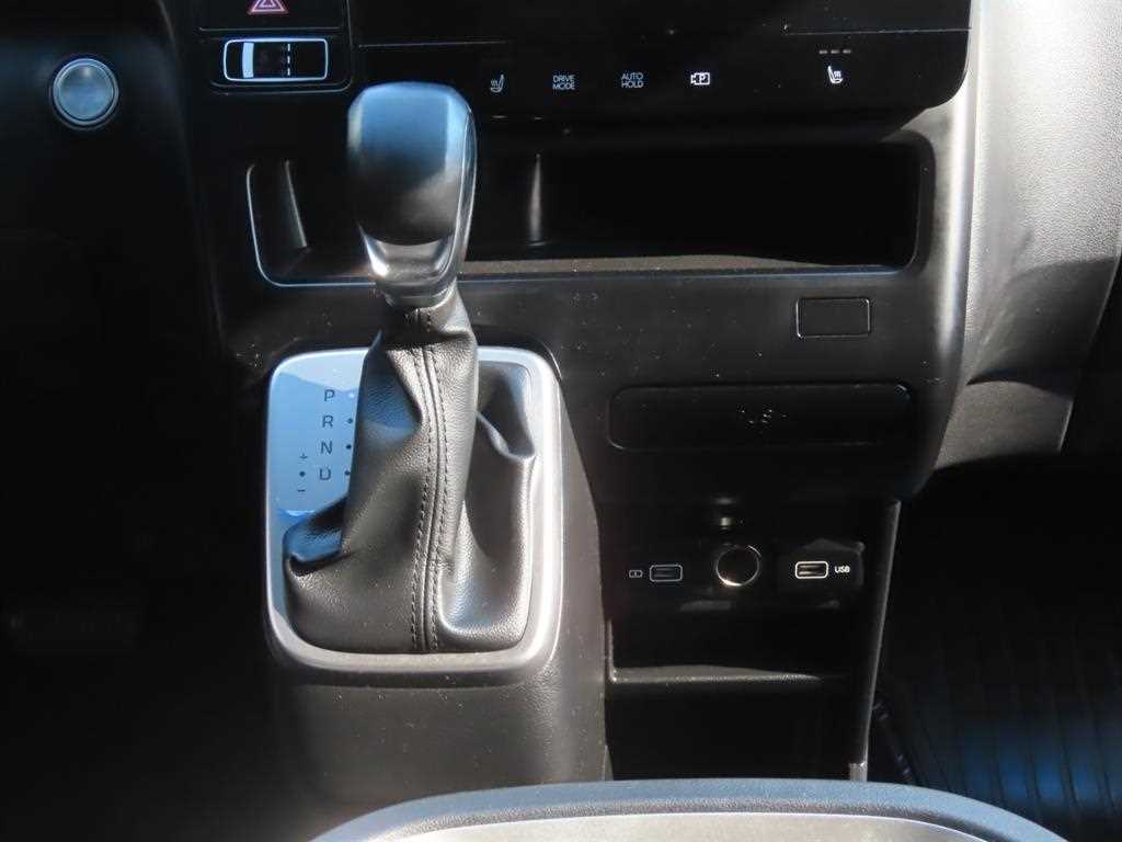 HYUNDAI Staria 2022 Gris - Importación desde Corea - HF Imports Iquique - Foto 13