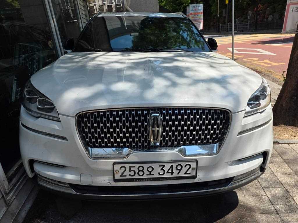 Lincoln Aviator 2020 Blanco - Importación desde Corea - HF Imports Iquique - Foto 1