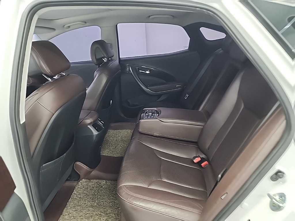 HYUNDAI Grandeur - Vista 12